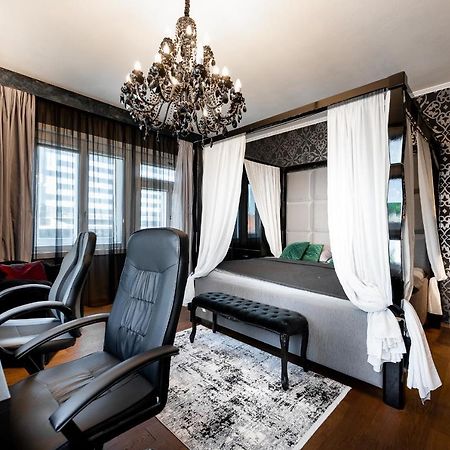 Premium Apt Kosice Center 3 Room 150M2 Hlavna Ulica المظهر الخارجي الصورة
