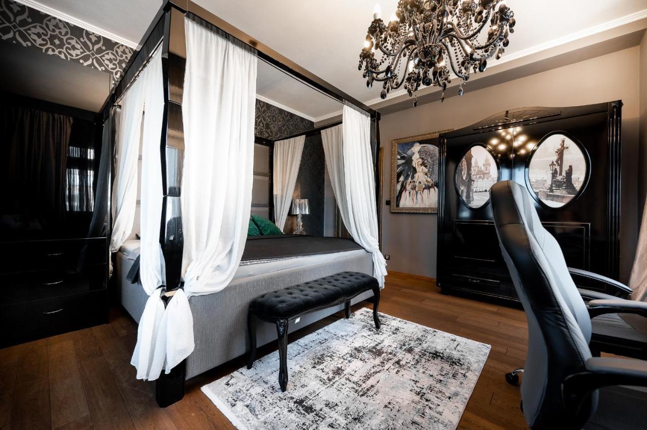 Premium Apt Kosice Center 3 Room 150M2 Hlavna Ulica المظهر الخارجي الصورة