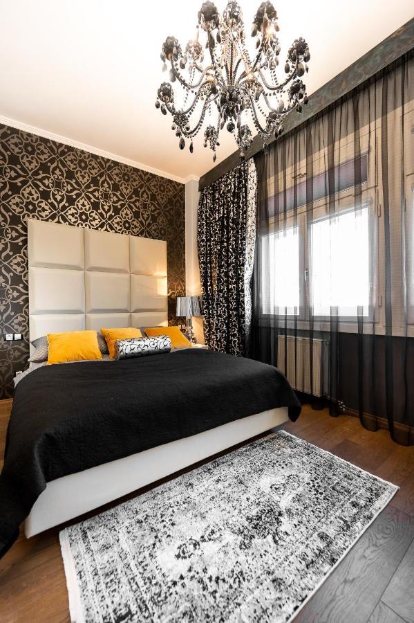 Premium Apt Kosice Center 3 Room 150M2 Hlavna Ulica المظهر الخارجي الصورة